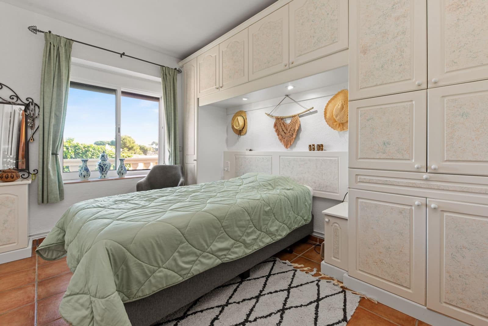 2 makuuhuone Huvila myytävänä paikassa Moraira mukana uima-altaan 
autotalli - 650 000 € (Ref: 9388284)