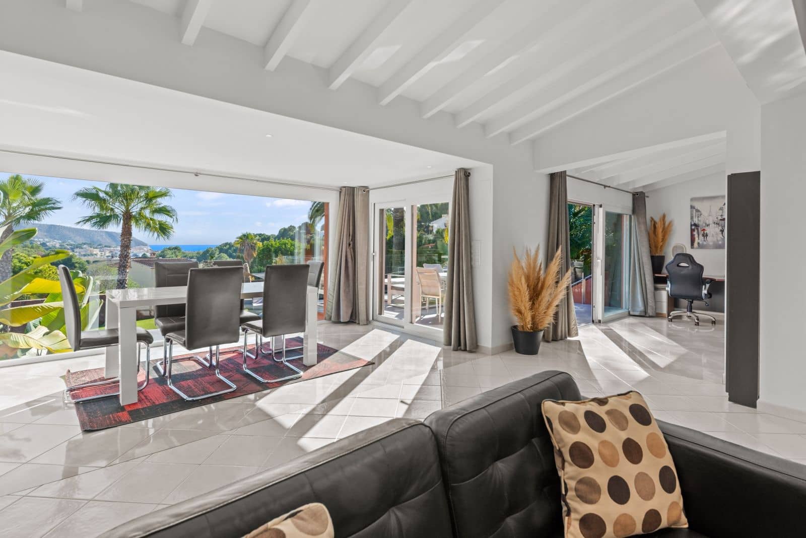 2 soveværelse Villa til salg i Moraira med swimmingpool garage - € 775.000 (Ref: 9444793)