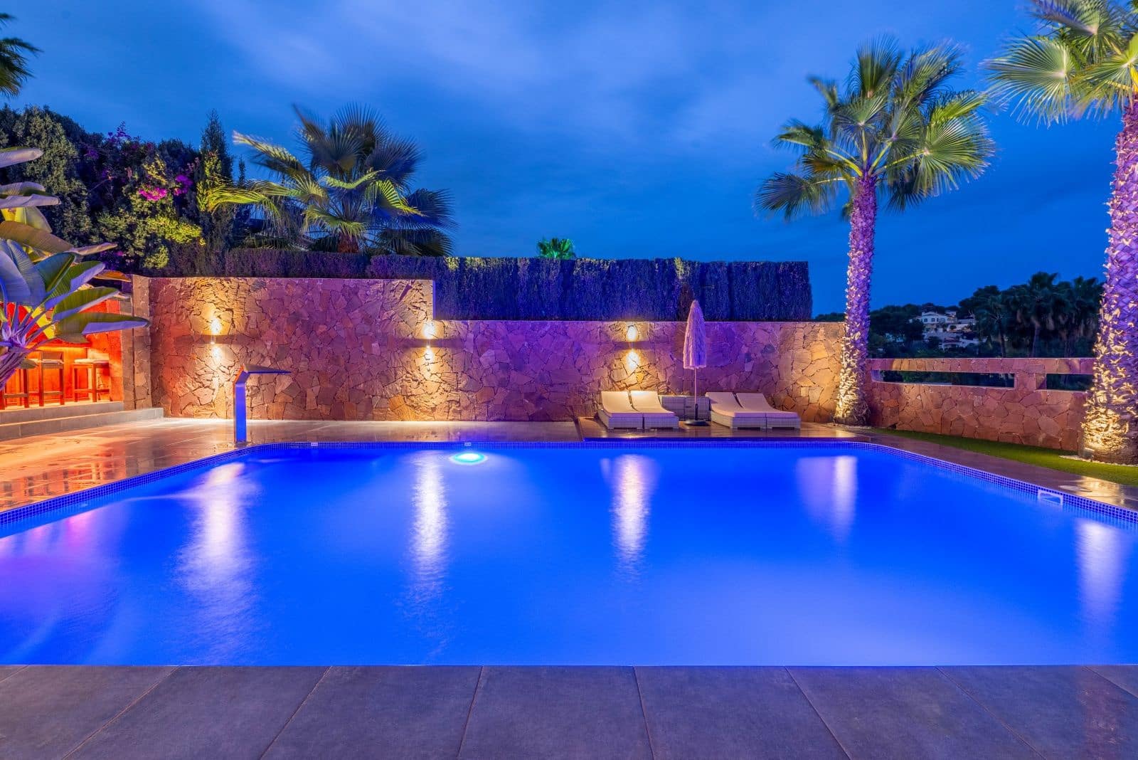 2 soveværelse Villa til salg i Moraira med swimmingpool garage - € 775.000 (Ref: 9444793)