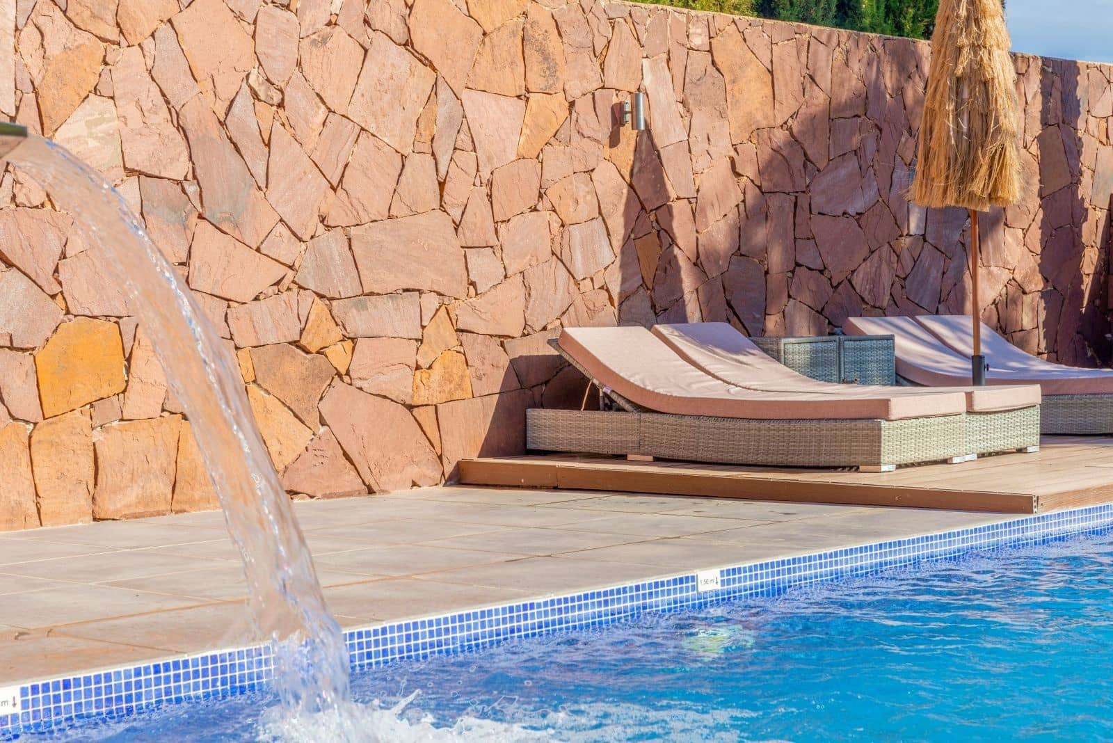 2 soveværelse Villa til salg i Moraira med swimmingpool garage - € 775.000 (Ref: 9444793)