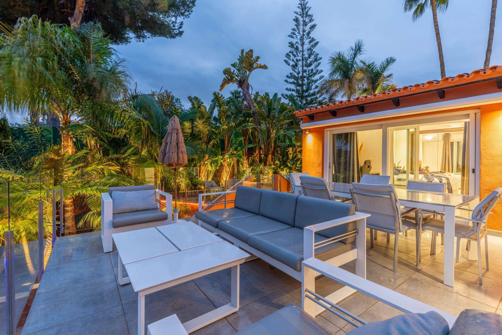 2 soveværelse Villa til salg i Moraira med swimmingpool garage - € 775.000 (Ref: 9444793)