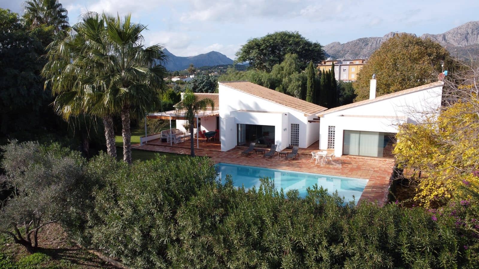Chalet de 3 habitaciones en Ondara en venta con piscina garaje - 1.400.000 € (Ref: 9492703)