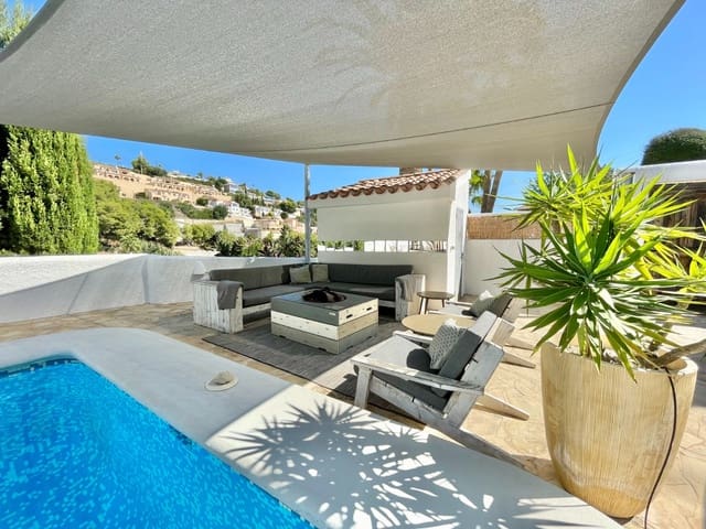 2 soveværelse Villa til salg i Moraira, Teulada-Moraira - € 549.000 (Ref: 9532066)