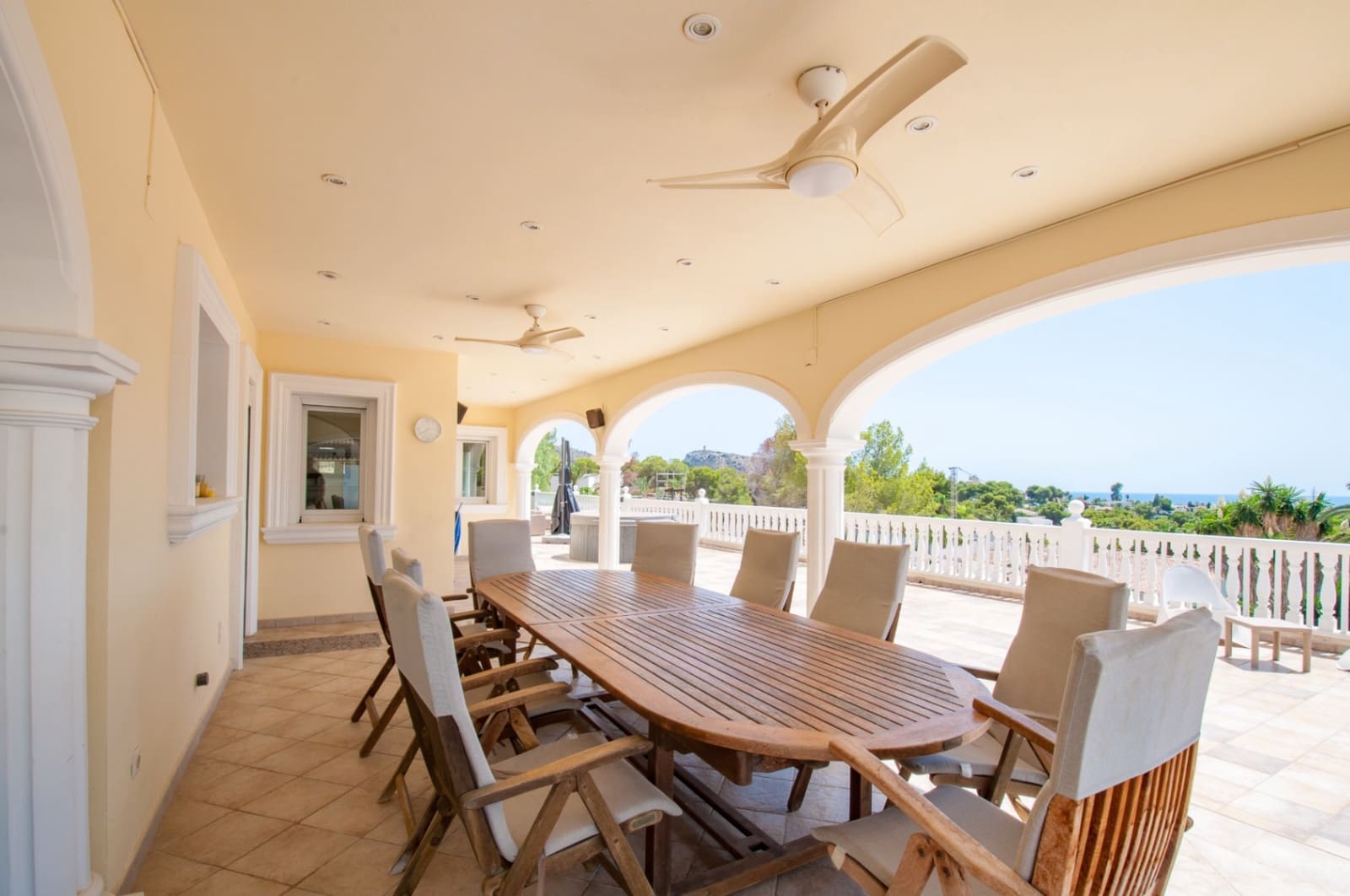 5 soveværelse Villa til salg i Moraira med swimmingpool - € 2.450.000 (Ref: 9534470)