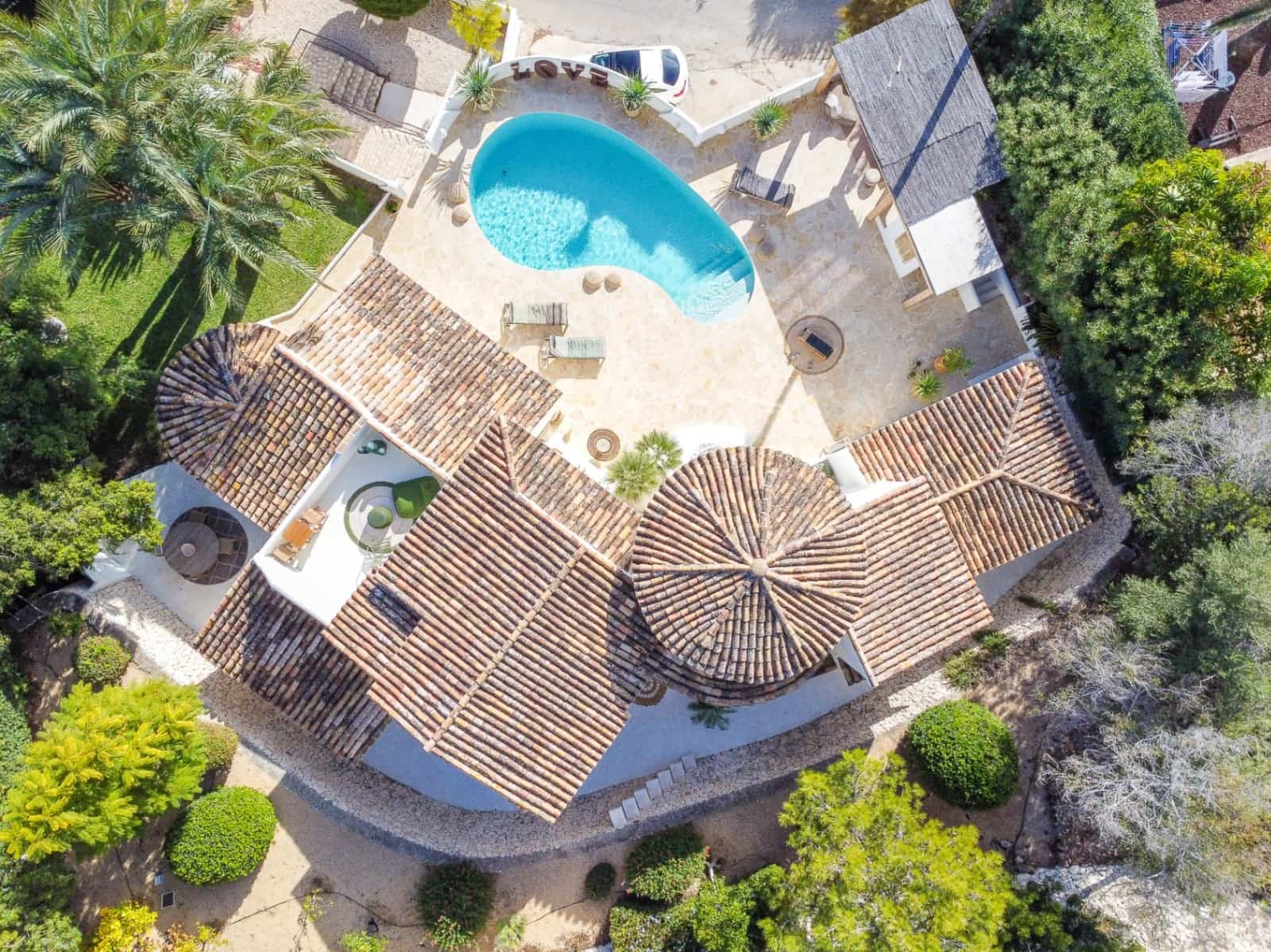 4 soveværelse Villa til salg i Moraira med swimmingpool - € 2.175.000 (Ref: 9534472)