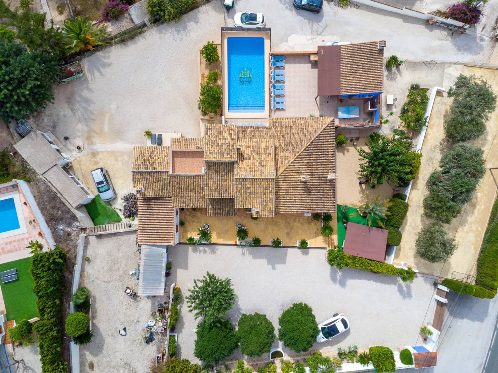 6 sypialnia Finka/Dom wiejski na sprzedaż w Benissa z basenem garażem - 2 000 000 € (Ref: 9534475)