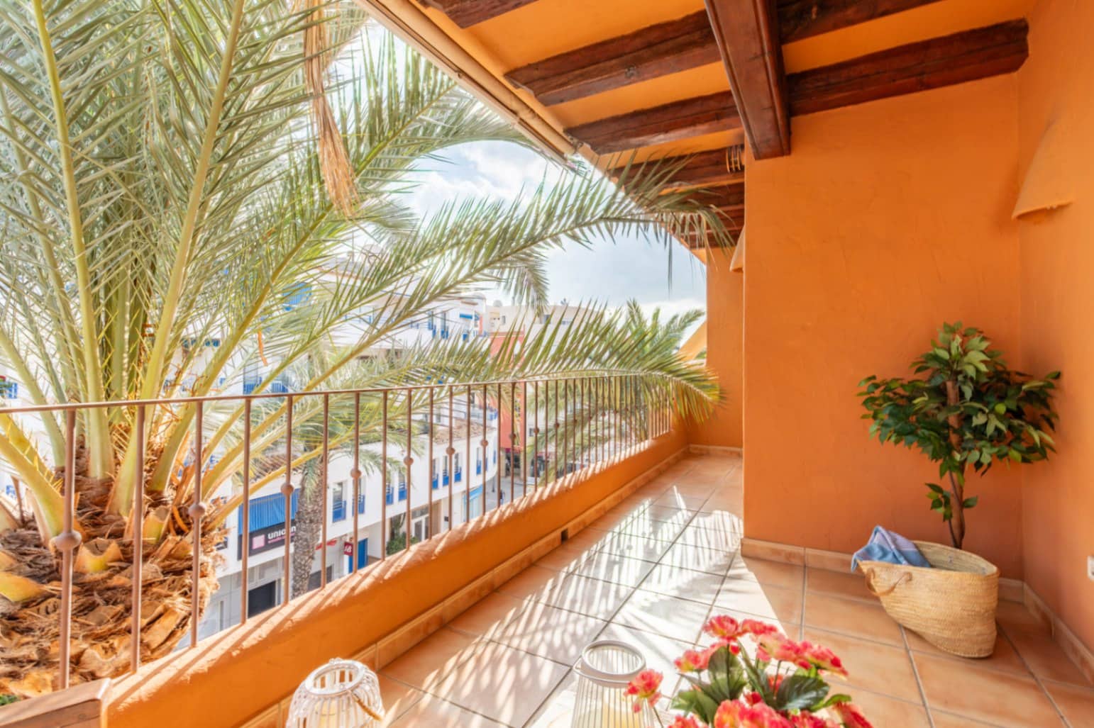 3 sovrum Lägenhet till salu i Moraira med garage - 640 000 € (Ref: 9534478)