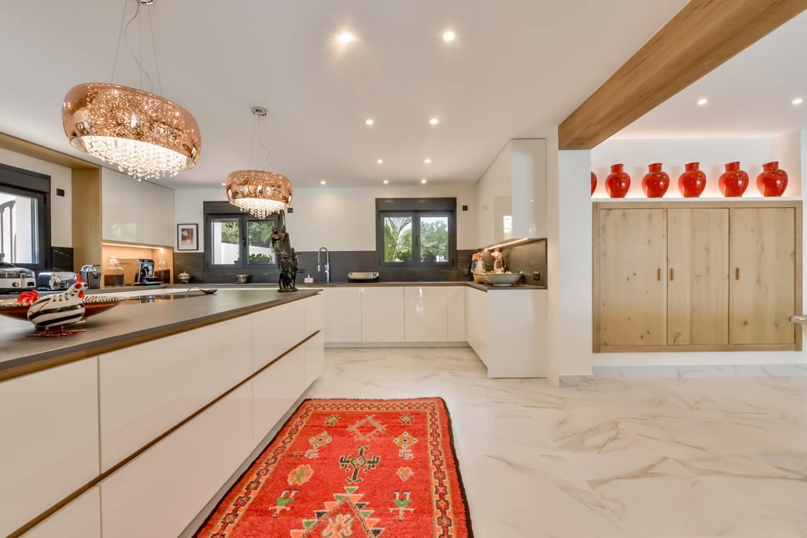 4 soveværelse Villa til salg i Benissa med swimmingpool - € 2.490.000 (Ref: 9534480)