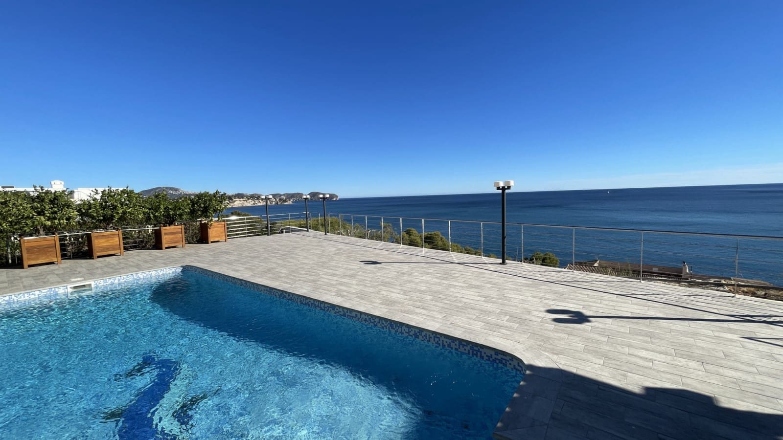 4 soveværelse Villa til salg i Benissa med swimmingpool - € 2.490.000 (Ref: 9534480)