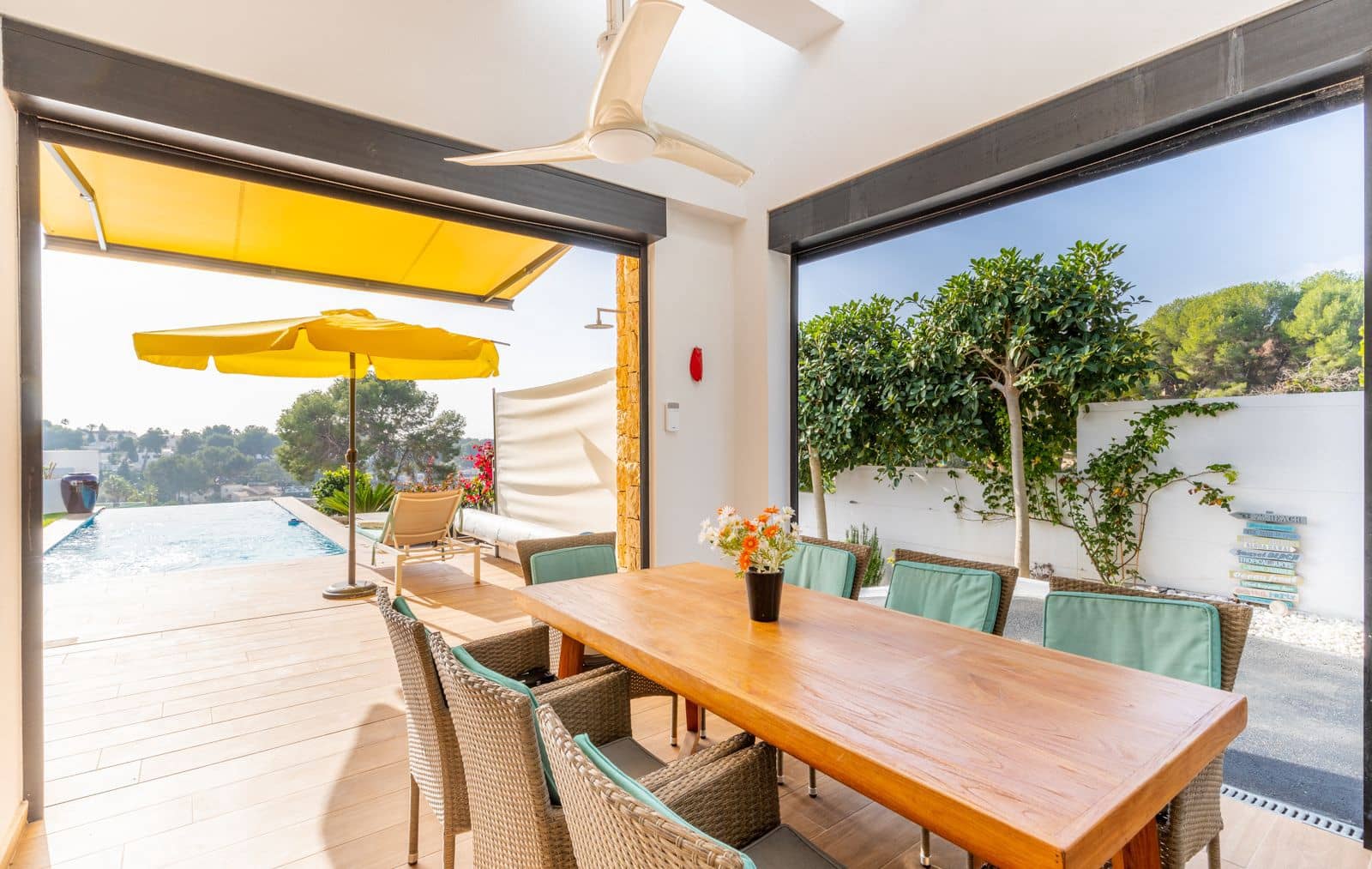 5 soveværelse Villa til salg i Moraira med swimmingpool - € 1.750.000 (Ref: 9534484)