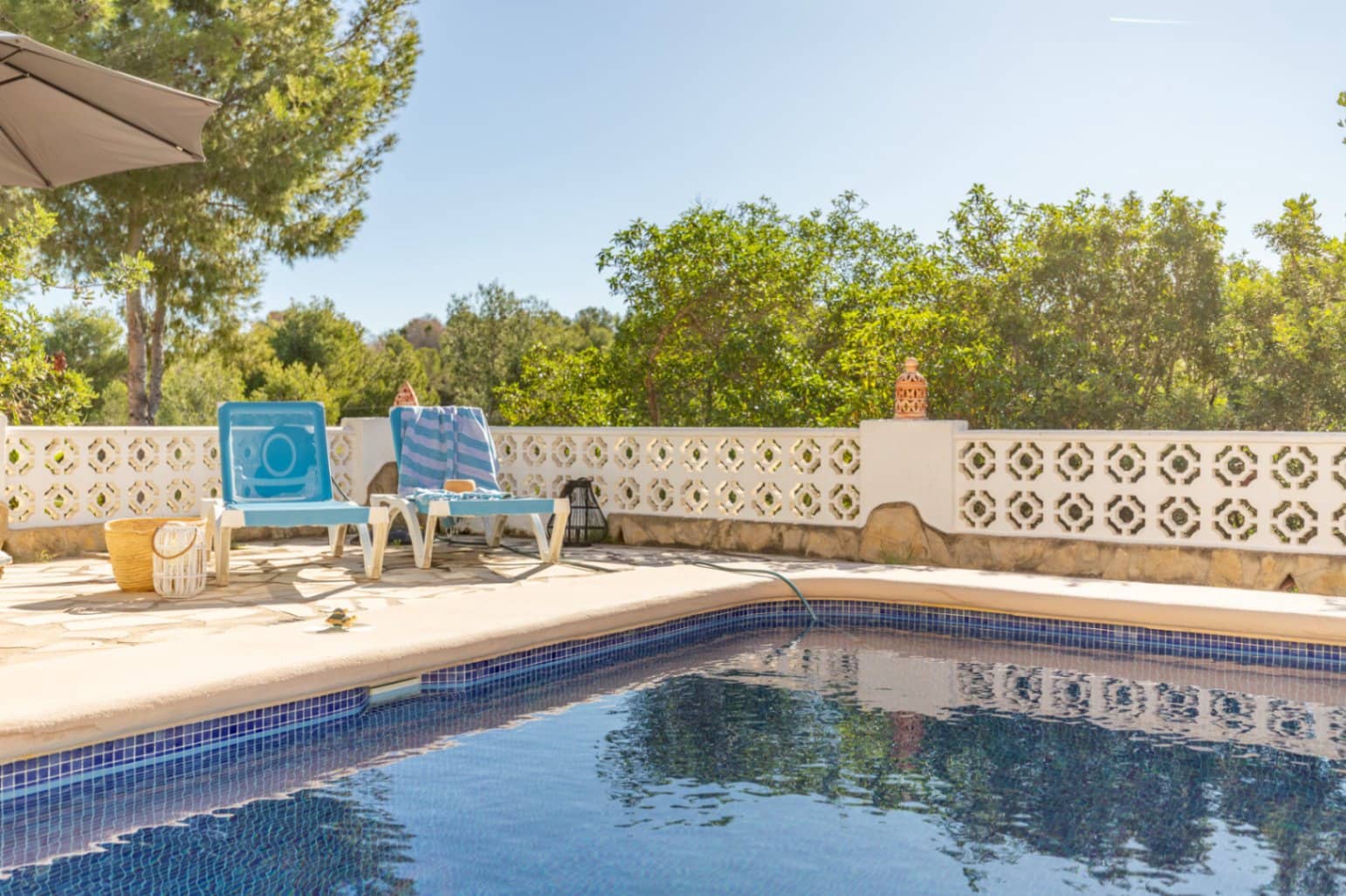 4 soveværelse Villa til salg i Moraira med swimmingpool - € 649.000 (Ref: 9534486)