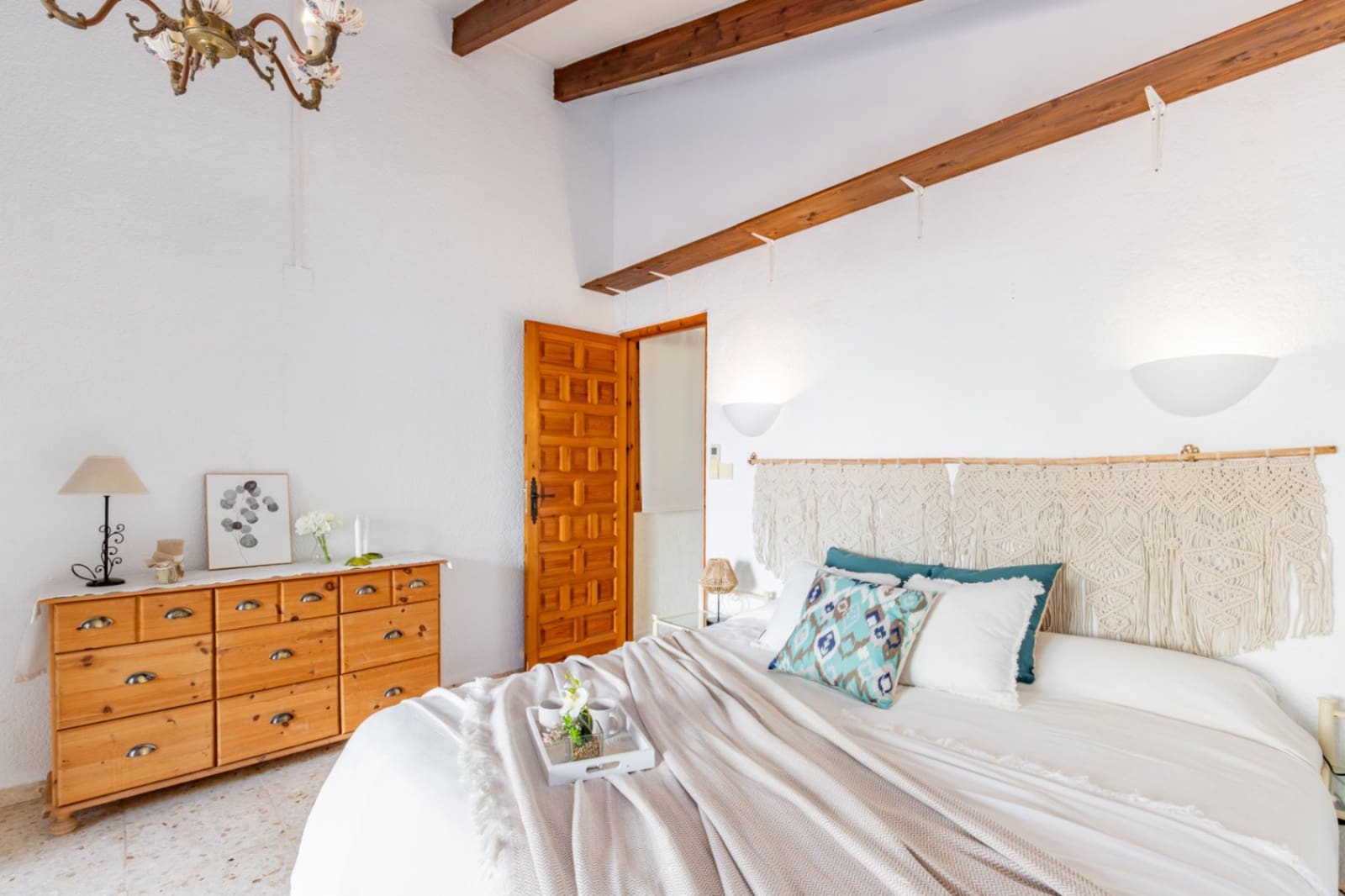 4 soveværelse Villa til salg i Moraira med swimmingpool - € 649.000 (Ref: 9534486)