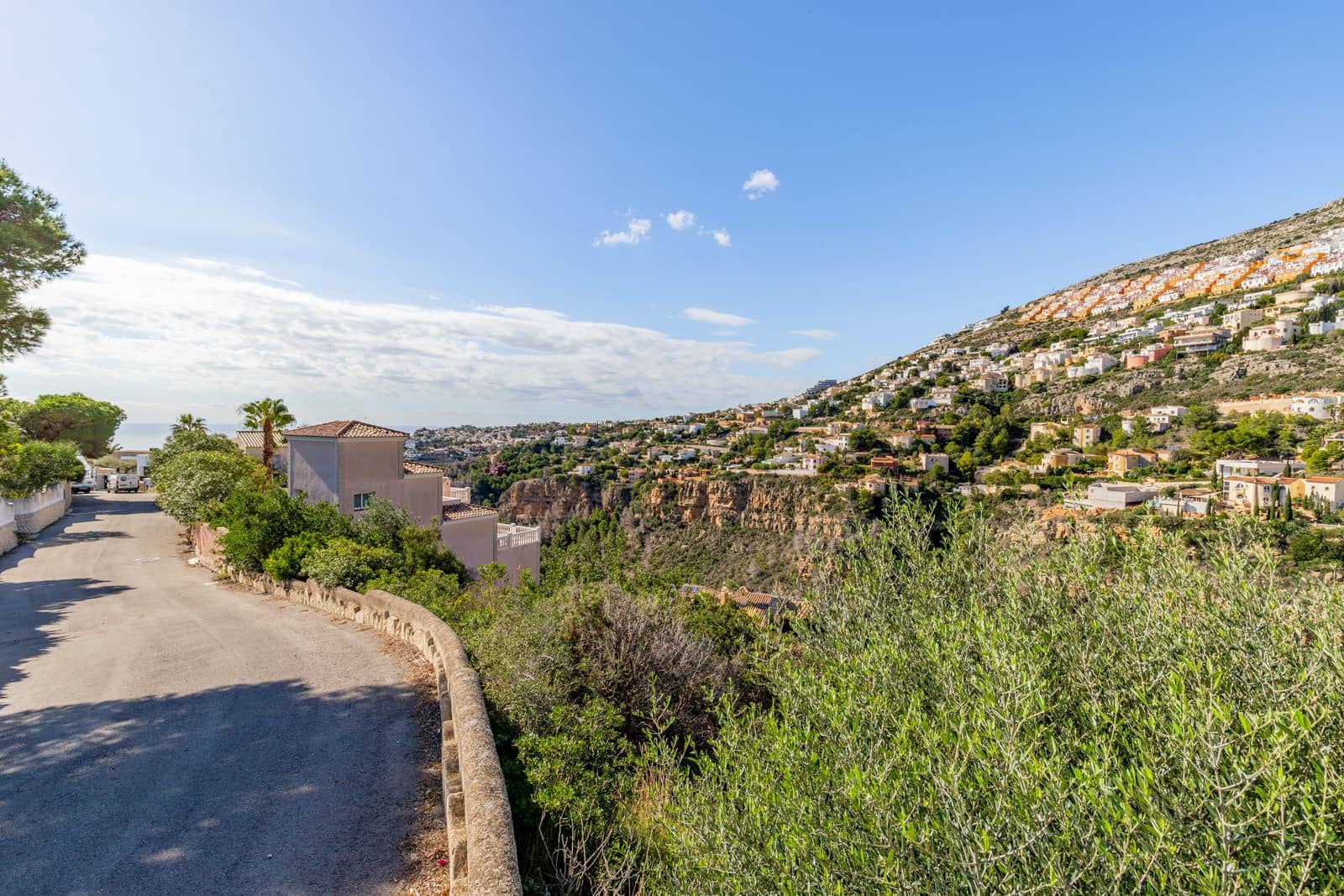 4 soveværelse Villa til salg i Cumbre del Sol med swimmingpool - € 1.050.000 (Ref: 9534489)