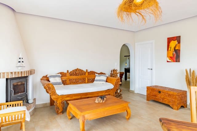 3 soveværelse Villa til salg i Moraira, Teulada-Moraira med swimmingpool - € 599.000 (Ref: 9534490)