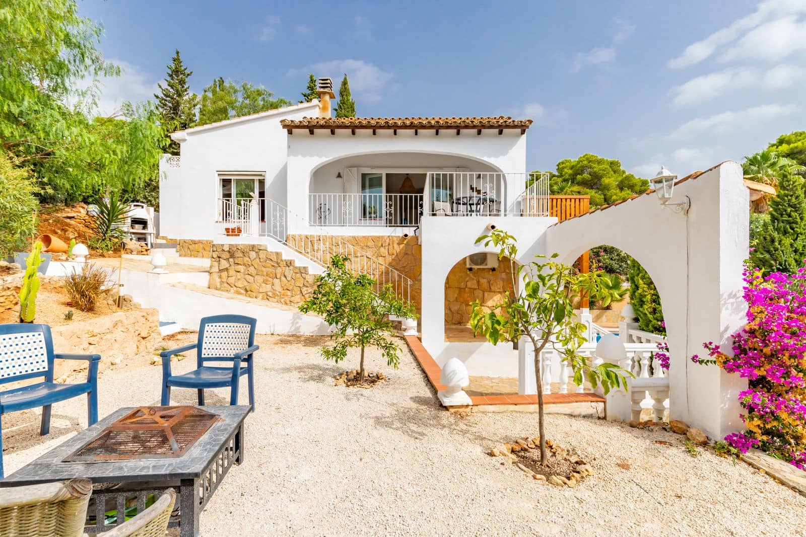 3 soveværelse Villa til salg i Moraira med swimmingpool - € 599.000 (Ref: 9534490)