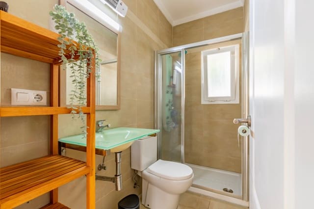 3 soveværelse Villa til salg i Moraira, Teulada-Moraira med swimmingpool - € 599.000 (Ref: 9534490)