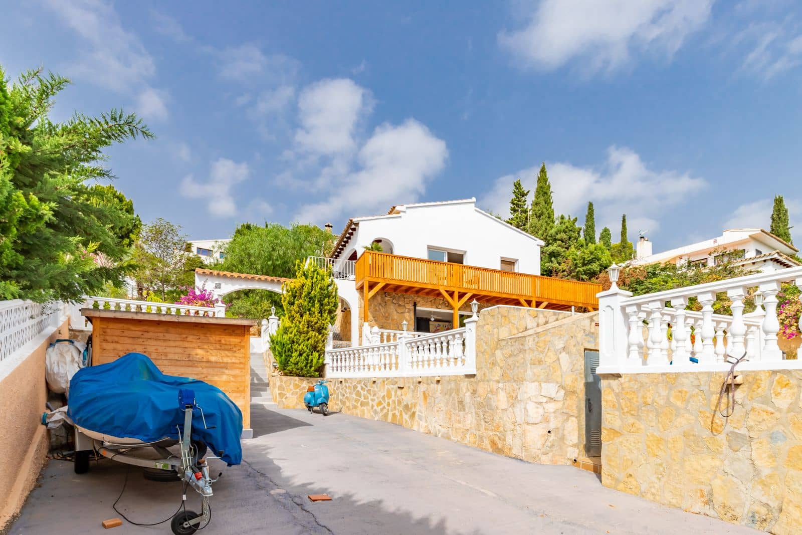 3 soveværelse Villa til salg i Moraira med swimmingpool - € 599.000 (Ref: 9534490)