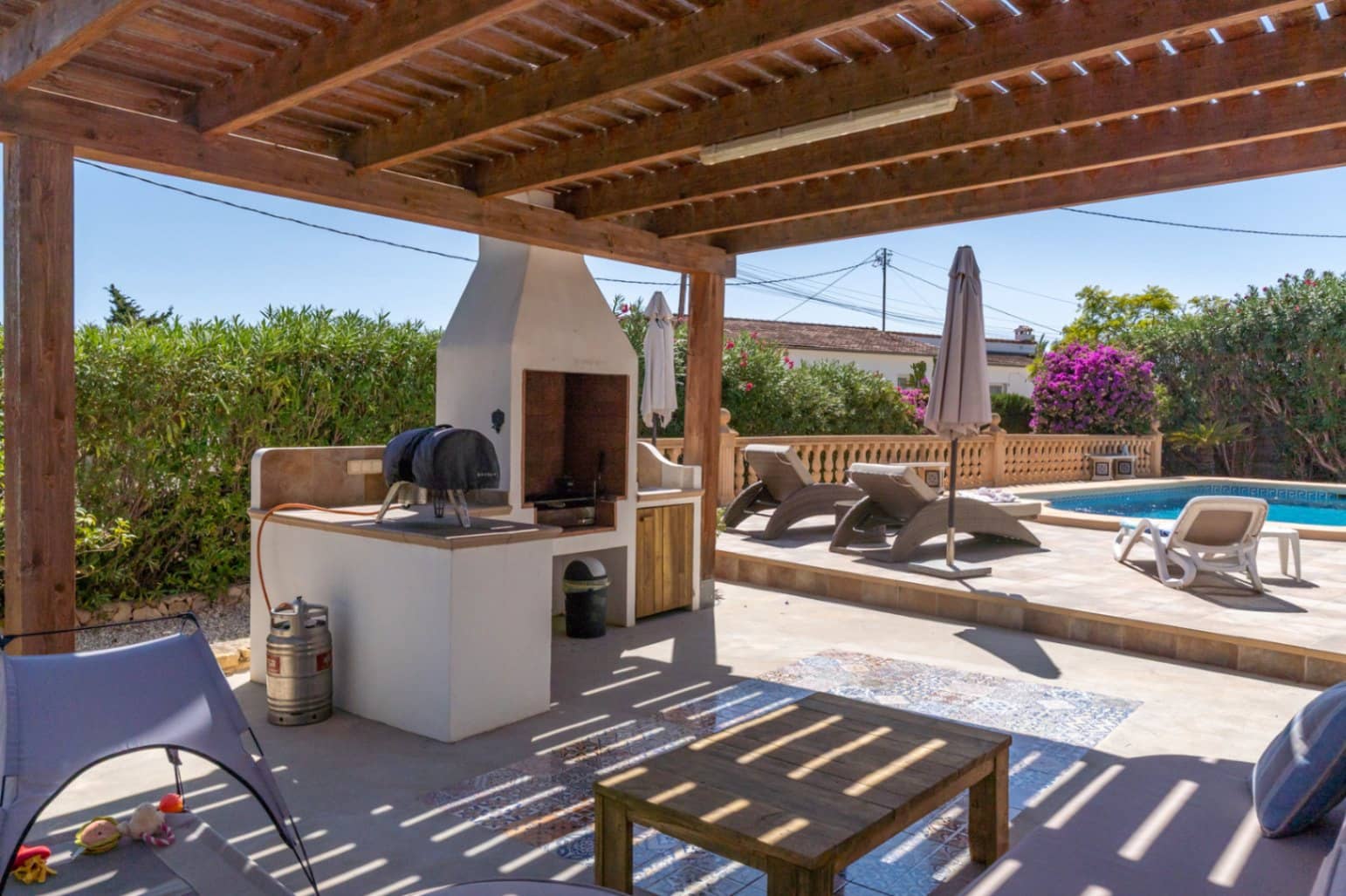 3 soveværelse Villa til salg i Benissa med swimmingpool - € 715.000 (Ref: 9534493)