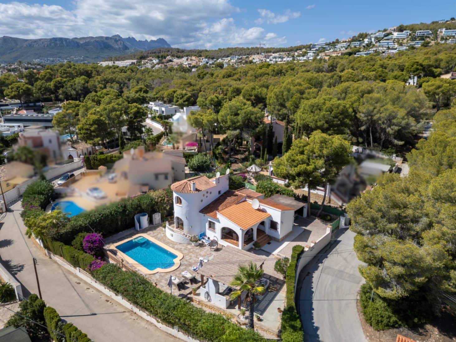 3 soveværelse Villa til salg i Benissa med swimmingpool - € 715.000 (Ref: 9534493)