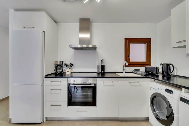 2 bedroom Apartment for sale in Moraira, Teulada-Moraira - € 295,000 (Ref: 9534495)