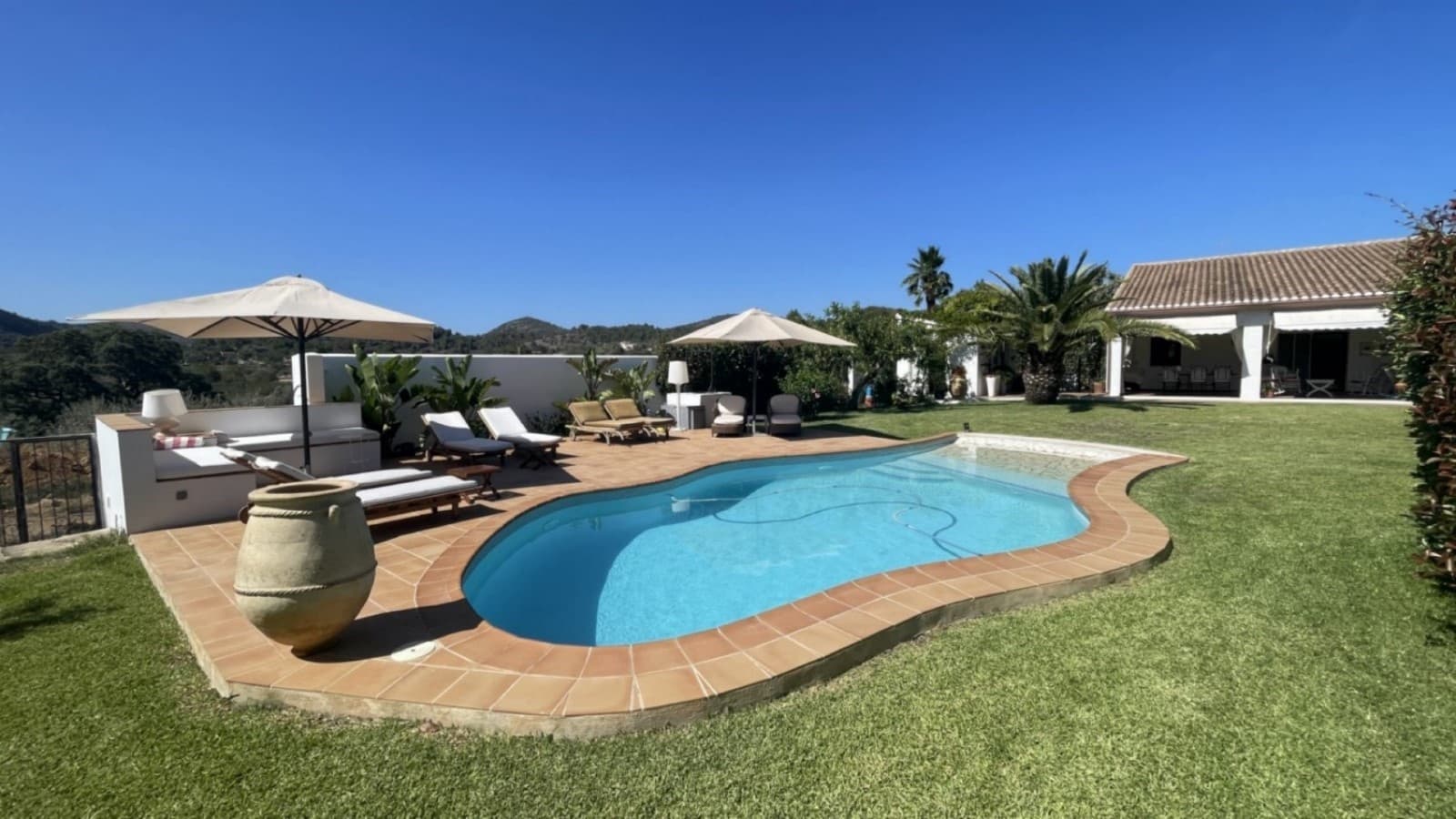 4 quarto Moradia para venda em Benissa com piscina - 1 200 000 € (Ref: 9534498)