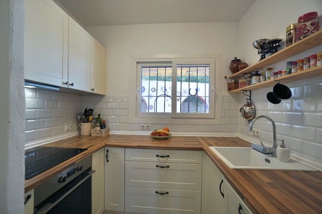 4 slaapkamer Villa te koop in Benissa met zwembad garage - € 595.000 (Ref: 9534499)