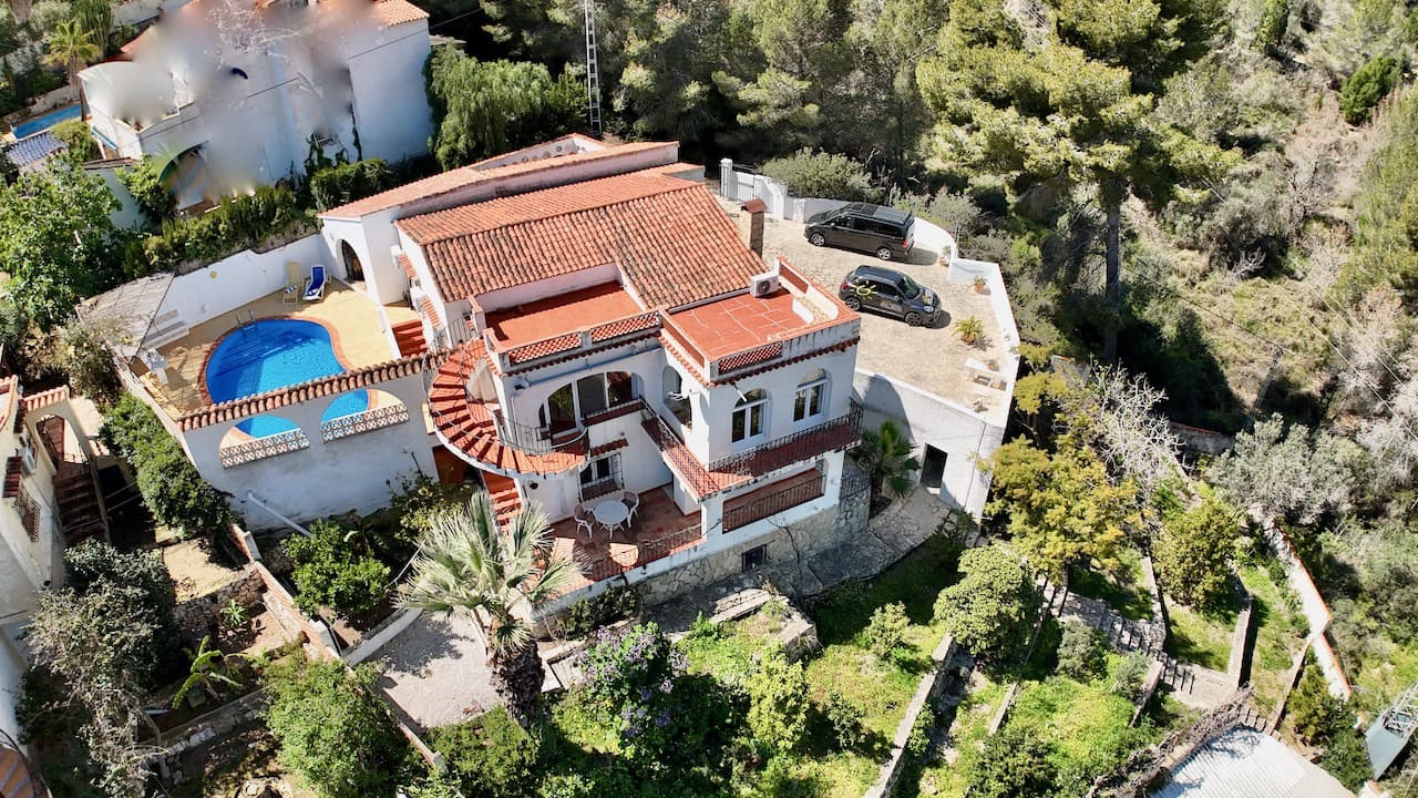 4 slaapkamer Villa te koop in Benissa met zwembad garage - € 595.000 (Ref: 9534499)