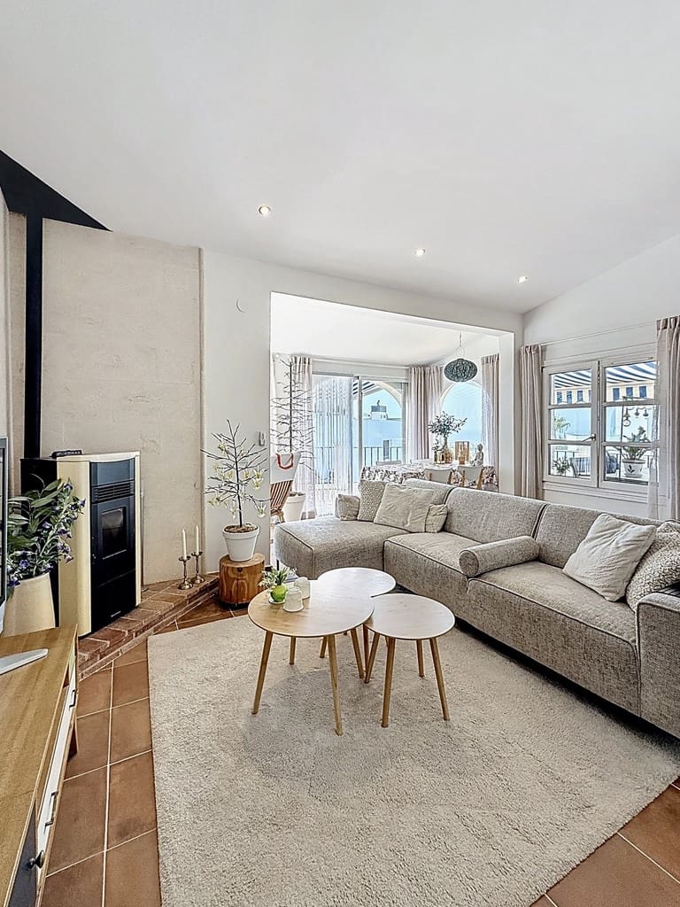 3 soveværelse Villa til salg i Moraira med swimmingpool - € 750.000 (Ref: 9534504)