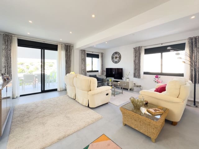 4 soveværelse Villa til salg i Benissa med swimmingpool - € 865.000 (Ref: 9534506)