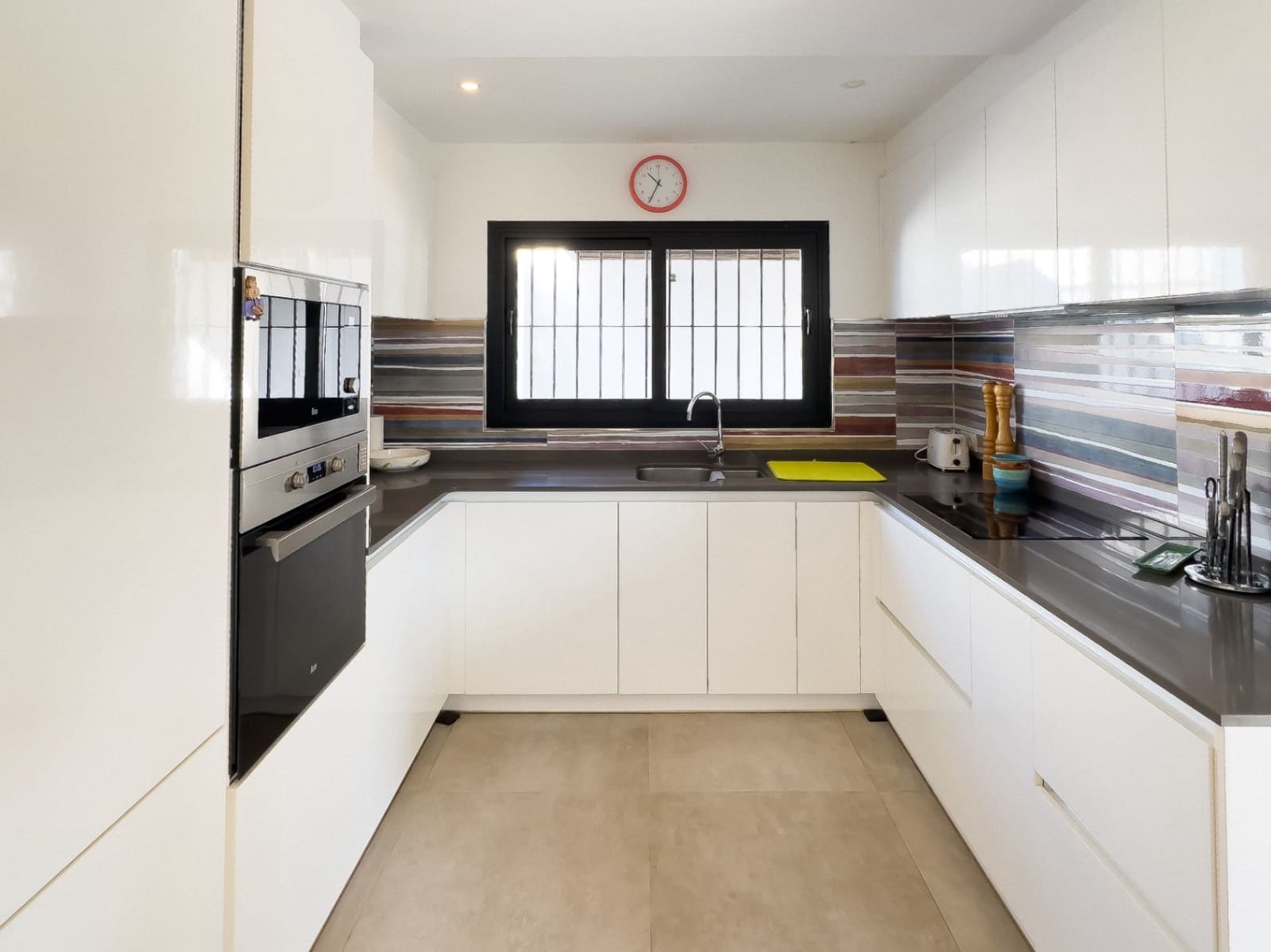 4 soveværelse Villa til salg i Benissa med swimmingpool - € 865.000 (Ref: 9534506)