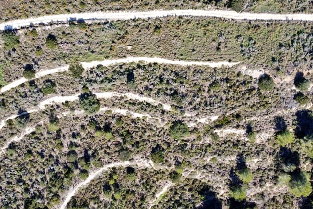 Tontti myytävänä paikassa Teulada Pueblo, Teulada-Moraira - 280 000 € (Ref: 9603213)