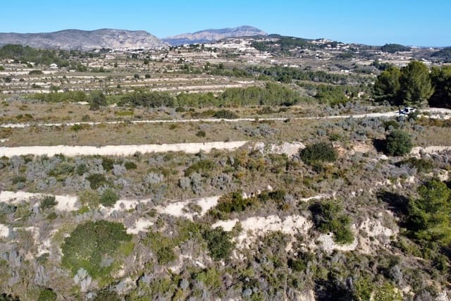 Tontti myytävänä paikassa Teulada Pueblo, Teulada-Moraira - 280 000 € (Ref: 9603213)