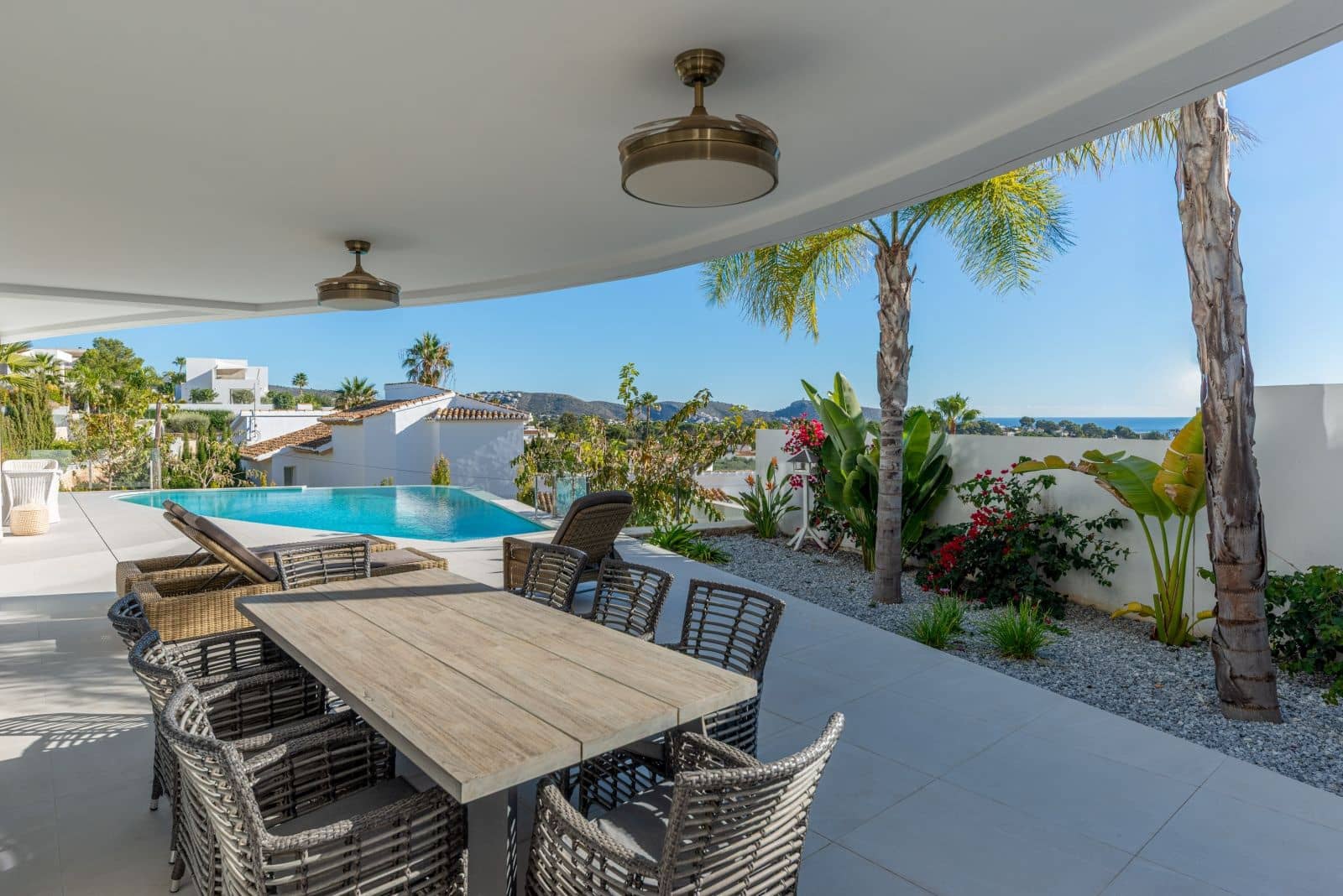 5 makuuhuone Huvila myytävänä paikassa Moraira mukana 
autotalli - 1 895 000 € (Ref: 9603214)