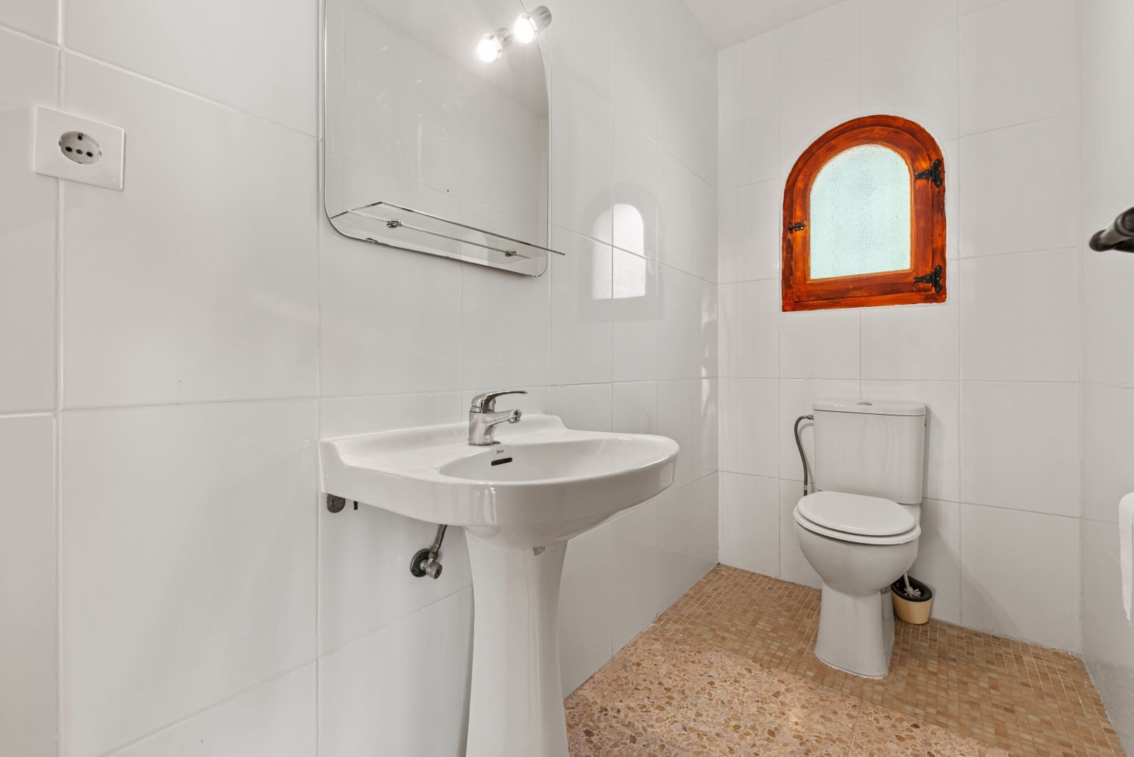 3 sovrum Villa till salu i Benissa med pool garage - 785 000 € (Ref: 9742136)