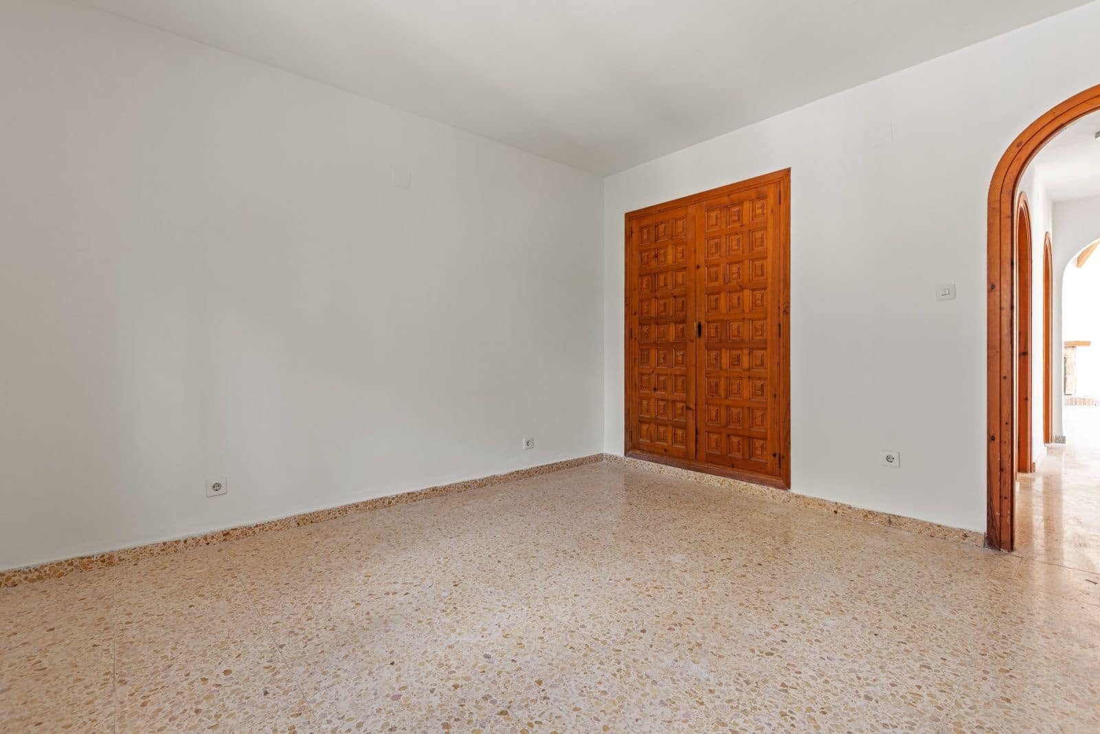 3 sovrum Villa till salu i Benissa med pool garage - 785 000 € (Ref: 9742136)