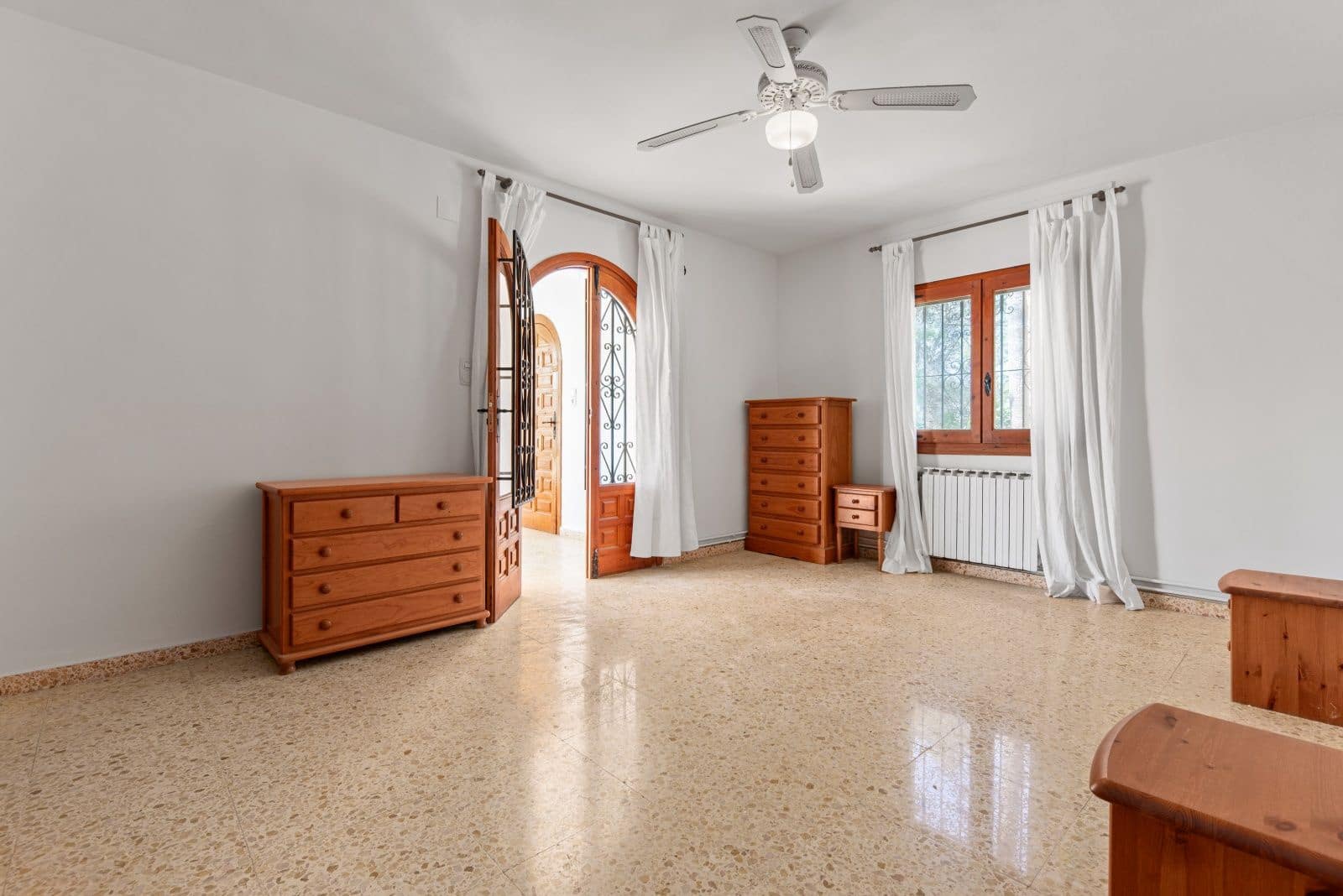 3 sovrum Villa till salu i Benissa med pool garage - 785 000 € (Ref: 9742136)