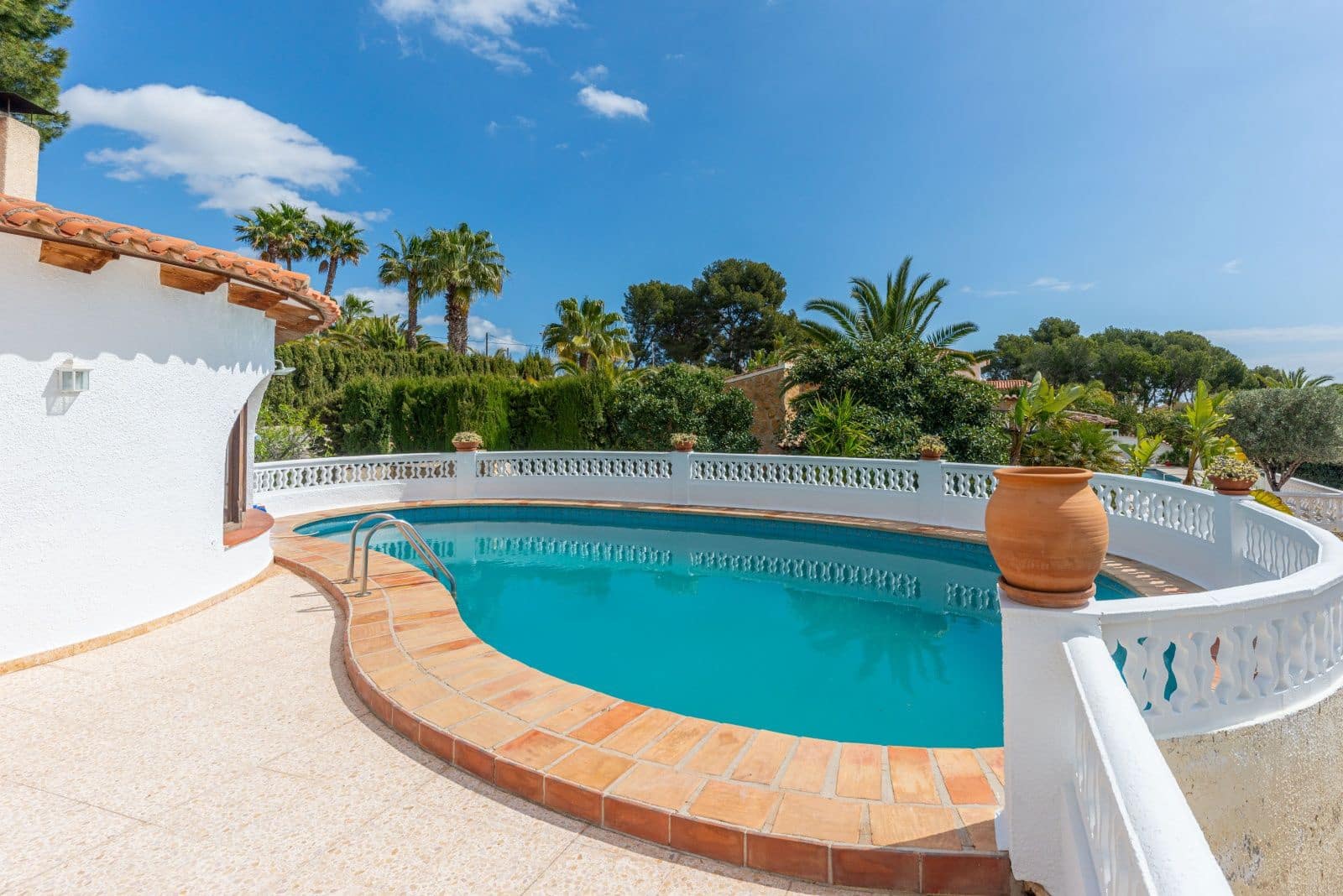 3 sovrum Villa till salu i Benissa med pool garage - 785 000 € (Ref: 9742136)