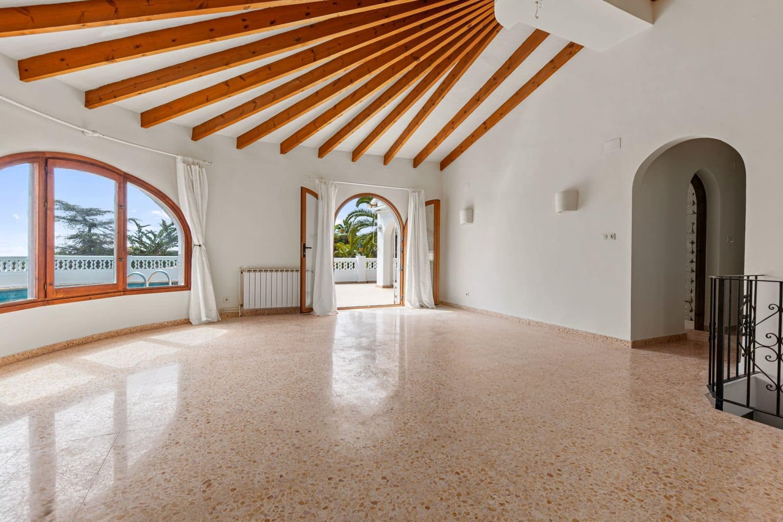 3 sovrum Villa till salu i Benissa med pool garage - 785 000 € (Ref: 9742136)