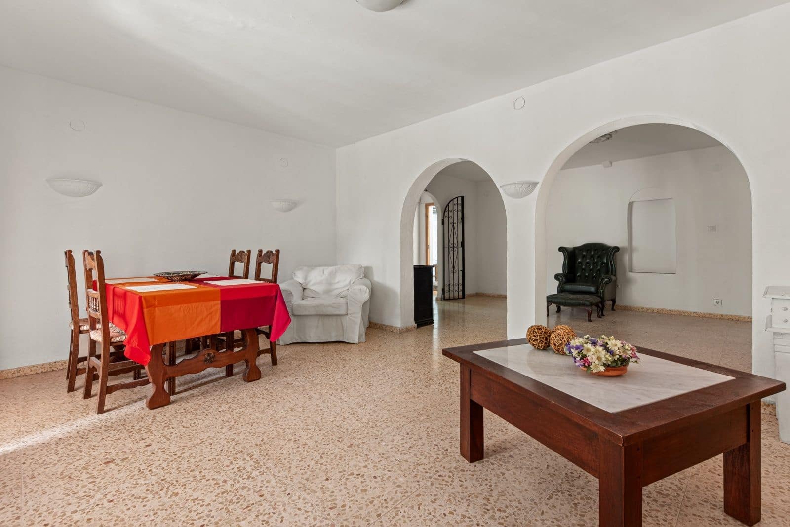 3 sovrum Villa till salu i Benissa med pool garage - 785 000 € (Ref: 9742136)