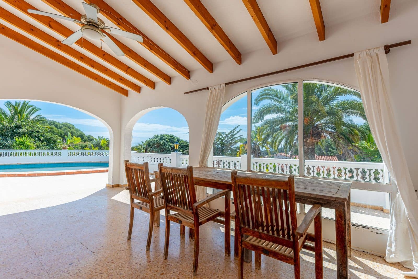 3 sovrum Villa till salu i Benissa med pool garage - 785 000 € (Ref: 9742136)