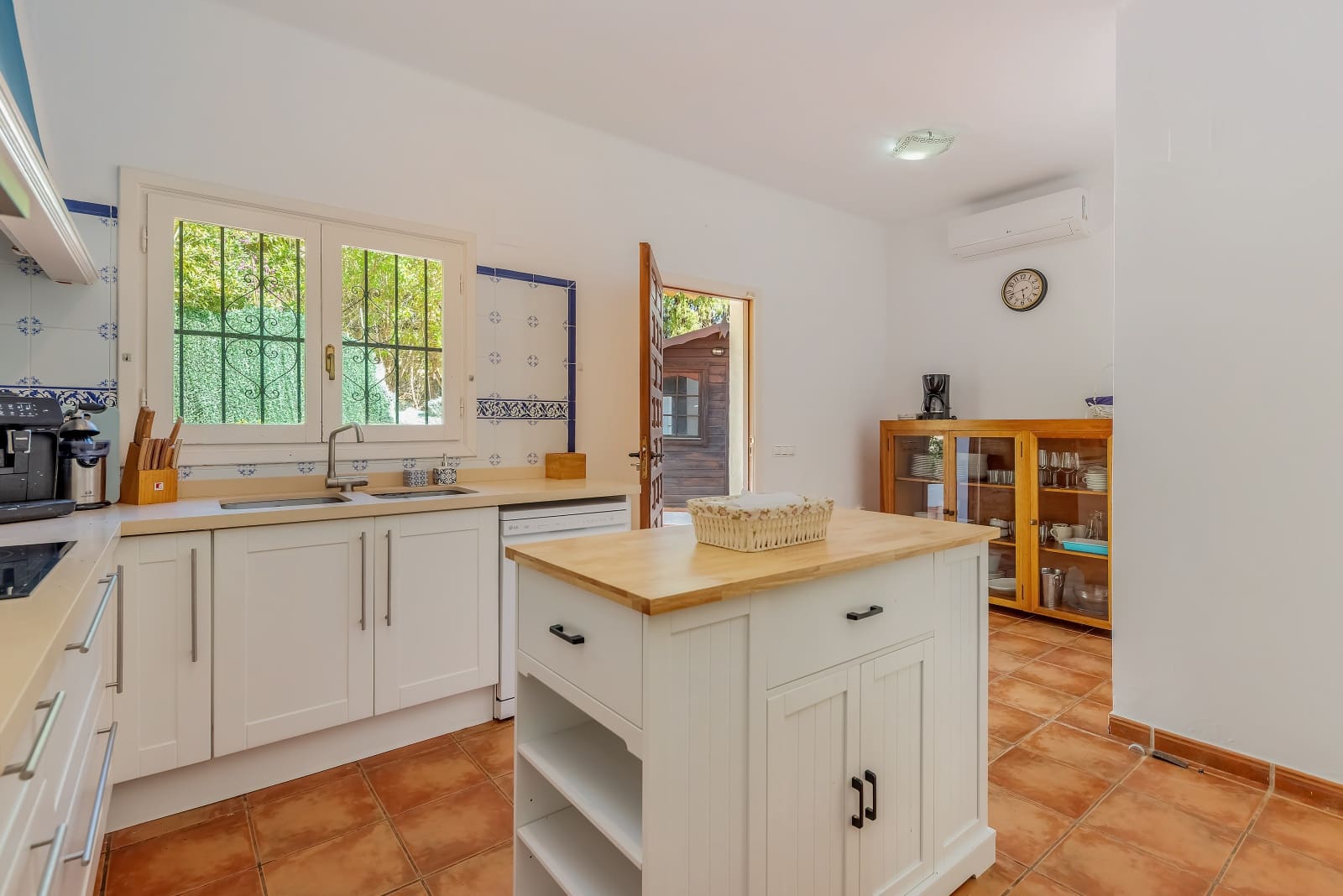 4 soveværelse Villa til salg i Moraira med swimmingpool garage - € 2.690.000 (Ref: 9743050)