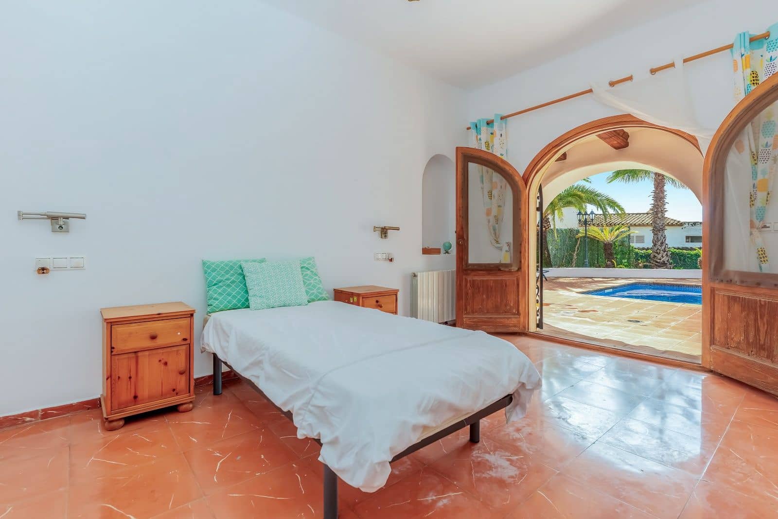 4 soveværelse Villa til salg i Moraira med swimmingpool garage - € 2.690.000 (Ref: 9743050)