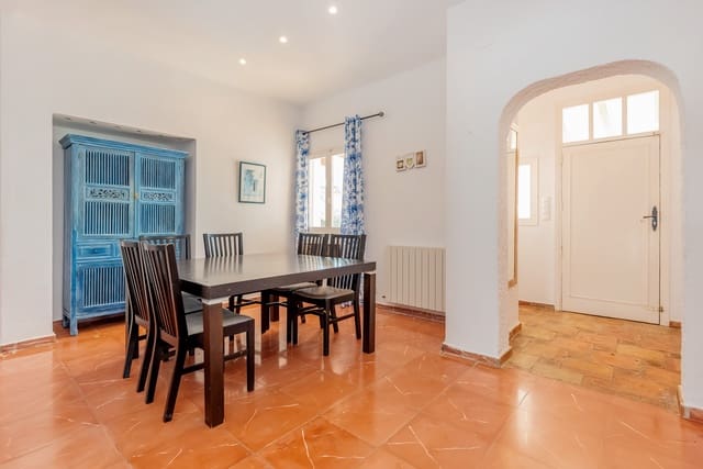 4 soveværelse Villa til salg i Moraira, Teulada-Moraira med swimmingpool garage - € 2.690.000 (Ref: 9743050)