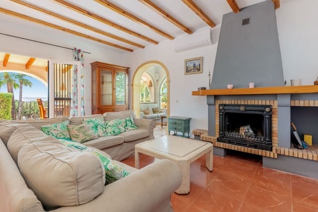 4 soveværelse Villa til salg i Moraira, Teulada-Moraira med swimmingpool garage - € 2.690.000 (Ref: 9743050)