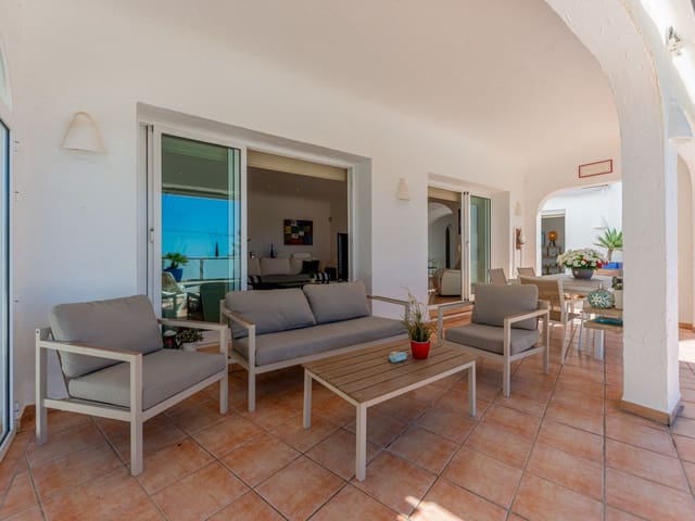 5 sypialnia Willa na sprzedaż w Moraira, Teulada-Moraira z basenem garażem - 1 499 000 € (Ref: 9824225)