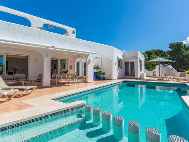 5 soveværelse Villa til salg i Moraira, Teulada-Moraira med swimmingpool garage - € 1.499.000 (Ref: 9824225)