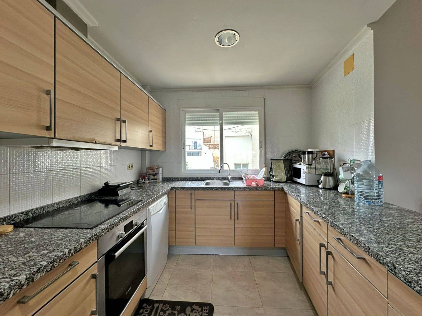 3 bedroom Apartment for sale in Benitachell / Benitatxell with garage - € 318,000 (Ref: 9829891)