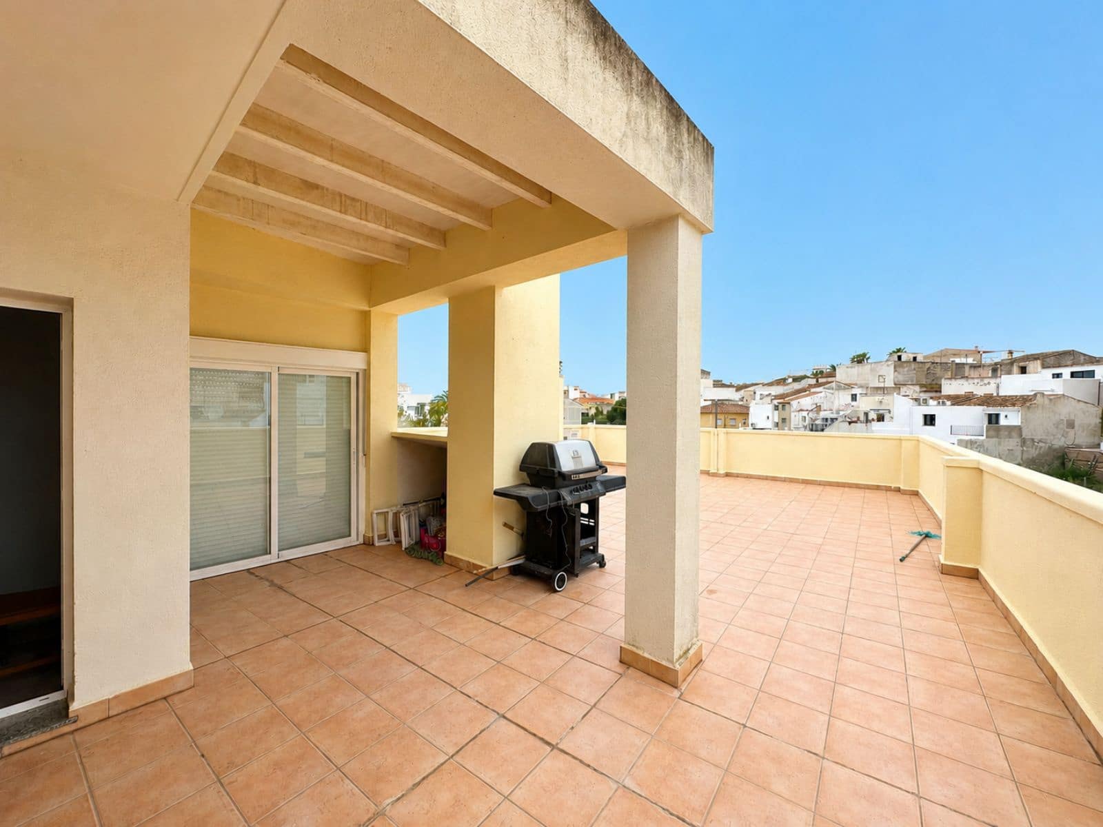 3 bedroom Apartment for sale in Benitachell / Benitatxell with garage - € 318,000 (Ref: 9829891)