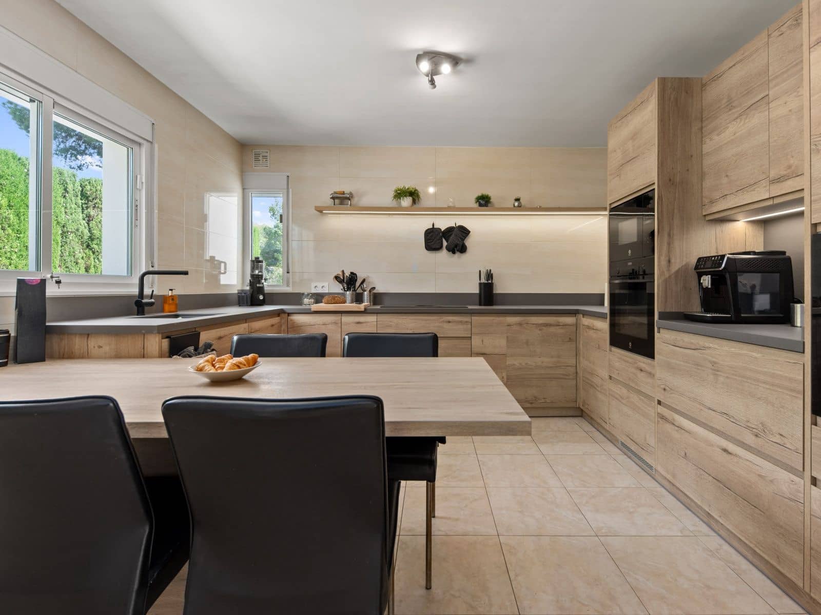 3 soverom Villa til salgs i Moraira - € 1 090 000 (Ref: 9858705)