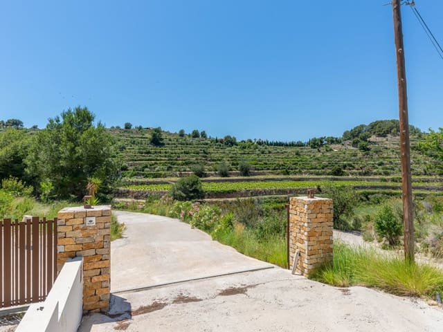 3 sovrum Villa till salu i Benissa med pool garage - 899 000 € (Ref: 9889390)